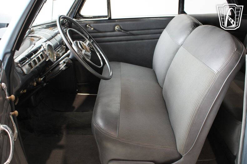 1947 Ford Super Deluxe