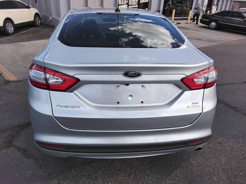 2013 Ford Fusion SE