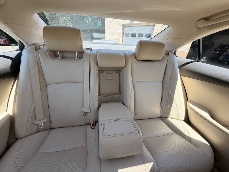 2011 Lexus ES 350