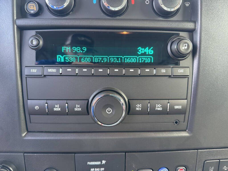 2025 Chevrolet Express 2500