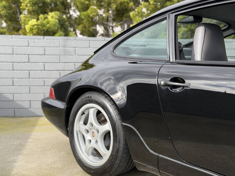 1993 Porsche 911 Carrera 2