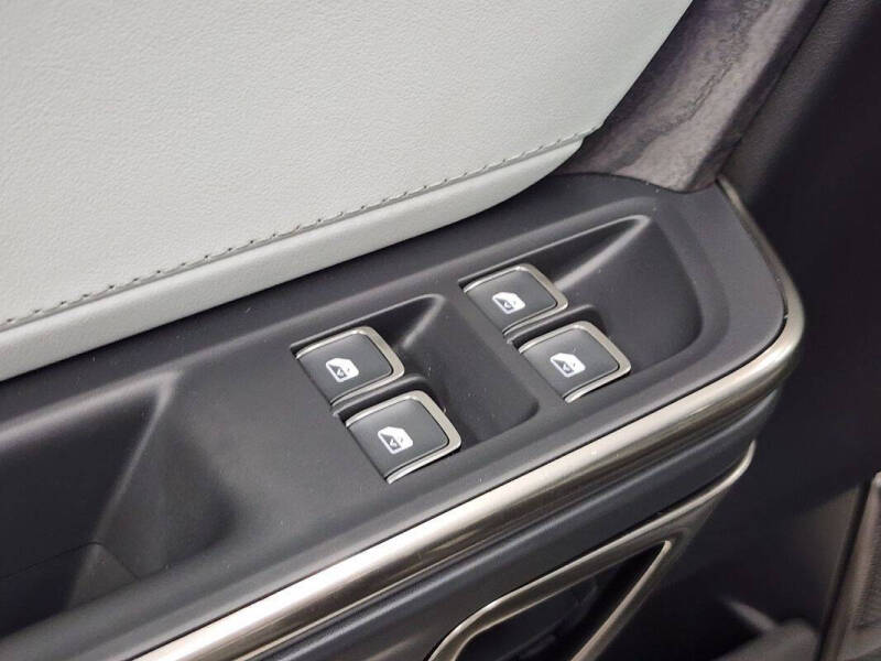 2023 Rivian R1T Adventure