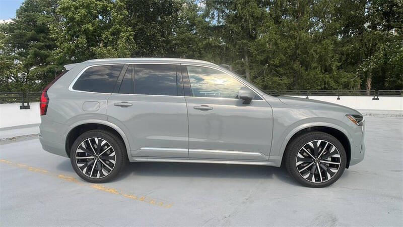 2026 Volvo XC90 B6 Plus 7P