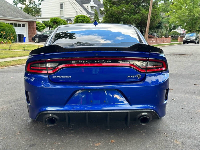 2019 Dodge Charger SRT photo 6