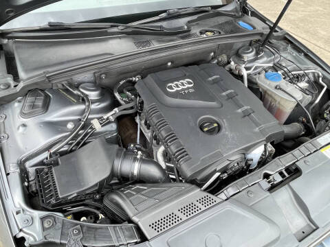 2016 Audi A4 2.0T quattro Premium