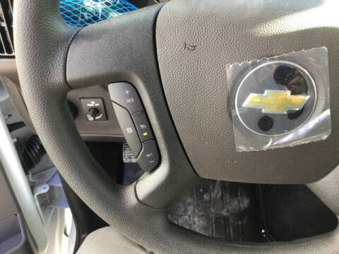 2025 Chevrolet Express 3500