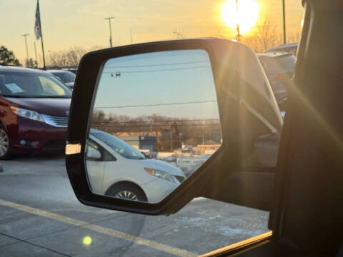 2016 Cadillac Escalade Luxury Collection