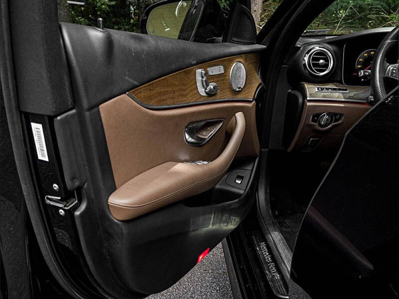 2017 Mercedes-Benz E-Class E 300 4MATIC