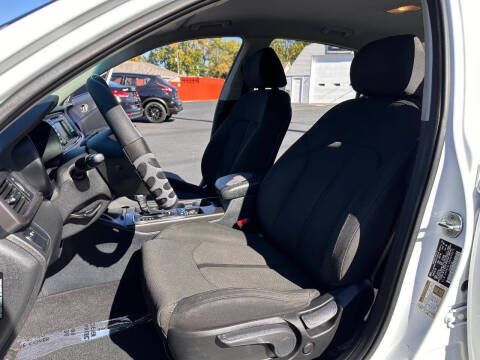 2016 Kia Optima LX Turbo