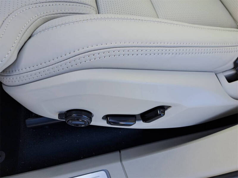 2026 Volvo XC90 B6 Ultra 7P