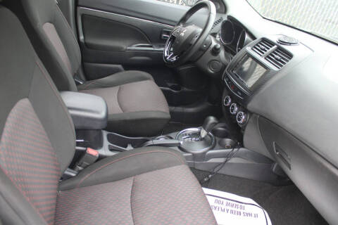 2017 Mitsubishi Outlander Sport 2.4 SE