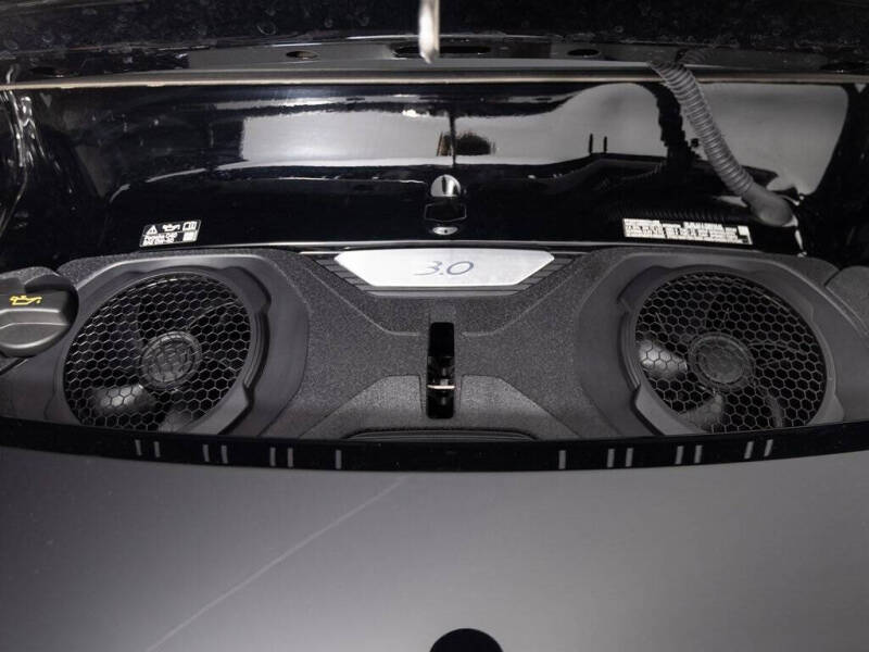 2025 Porsche 911 Carrera