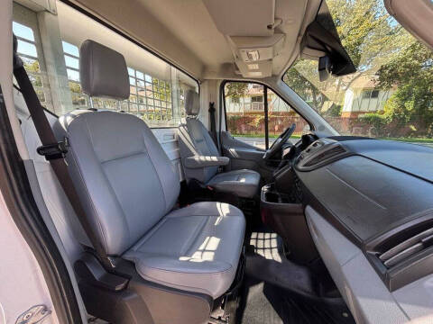 2018 Ford Transit 250