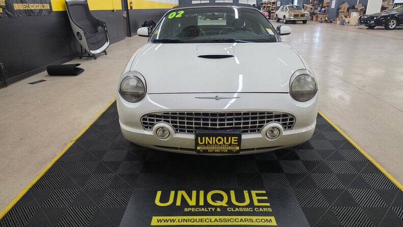 2002 Ford Thunderbird Deluxe