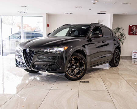 2025 Alfa Romeo Stelvio