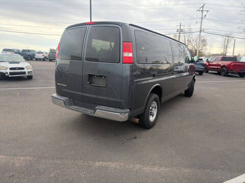 2017 Chevrolet Express LT 3500