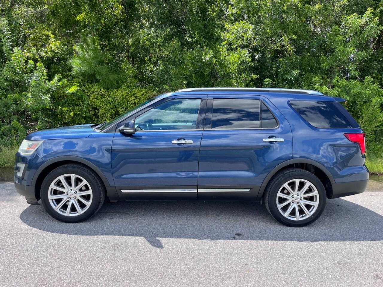 2016 Ford Explorer for sale at Rimas Auto LLC in Orlando, FL