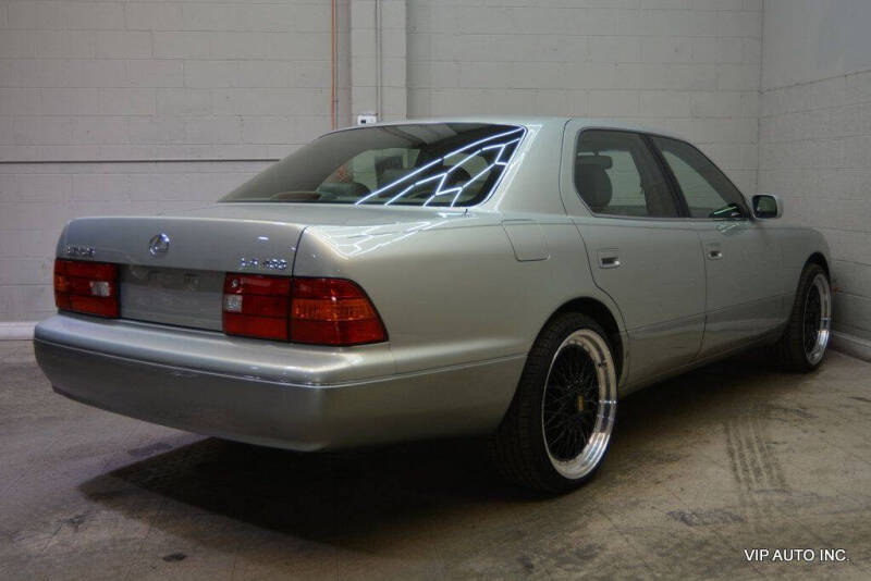 1998 Lexus LS 400