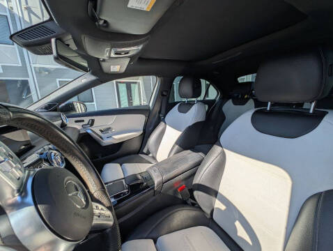 2019 Mercedes-Benz A-Class A 220