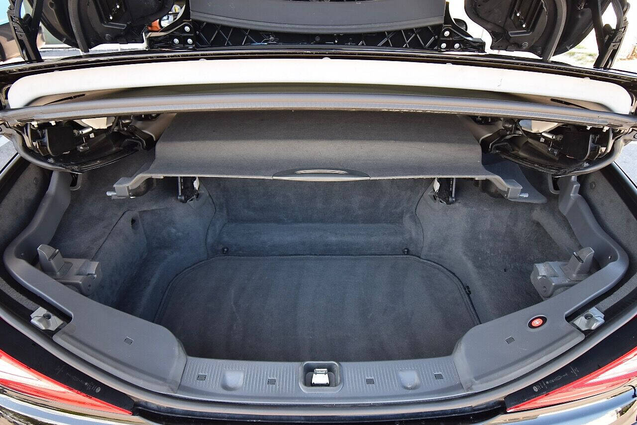 2008 Mercedes-Benz SL-Class 24