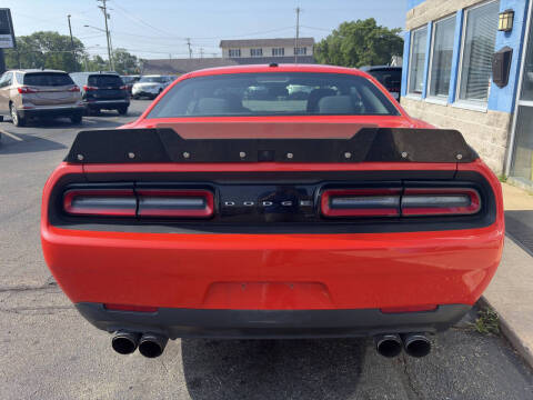 2018 Dodge Challenger R/T Plus