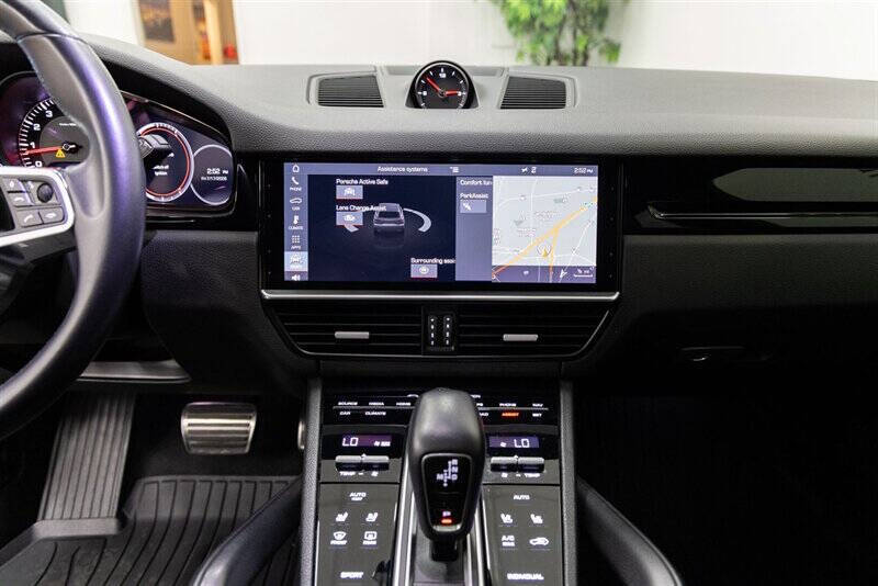 2019 Porsche Cayenne S