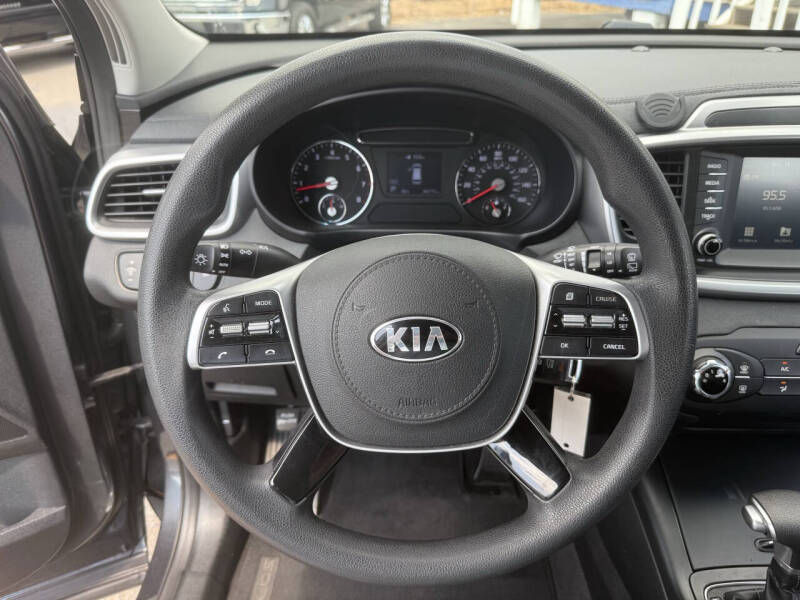 2020 Kia Sorento LX V6