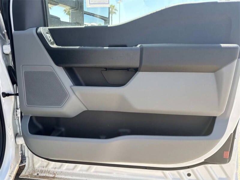 2025 Ford F-350 Super Duty XL