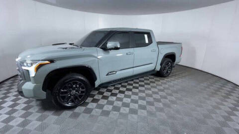 2024 Toyota Tundra Platinum HV