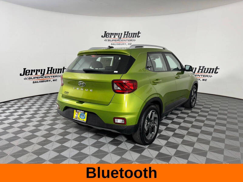 2024 Hyundai Venue SEL