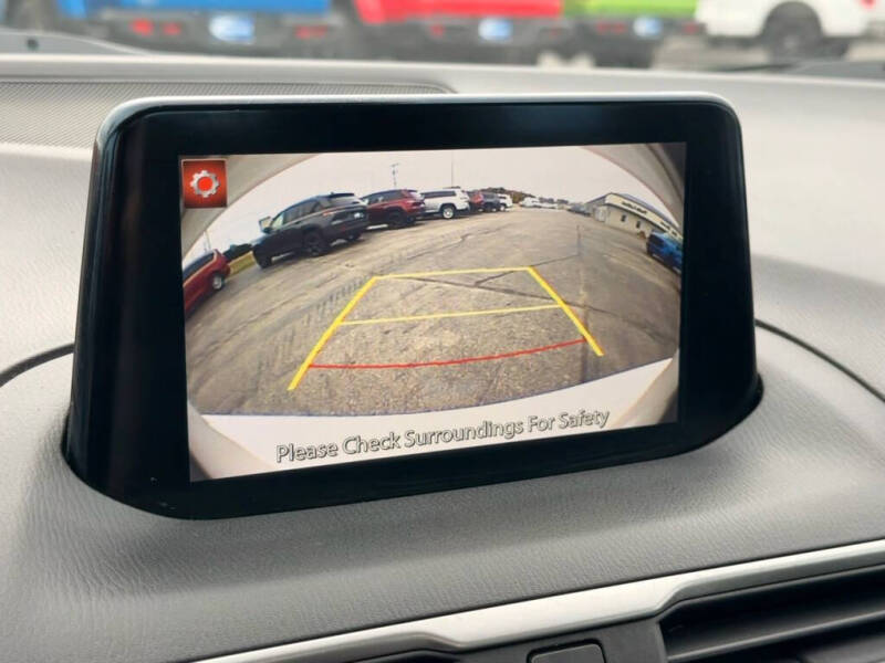 2017 Mazda MAZDA3 Touring