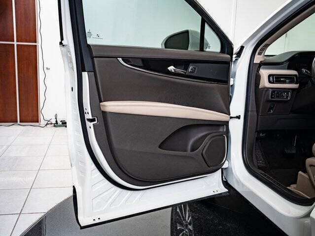 2021 Lincoln Nautilus Standard