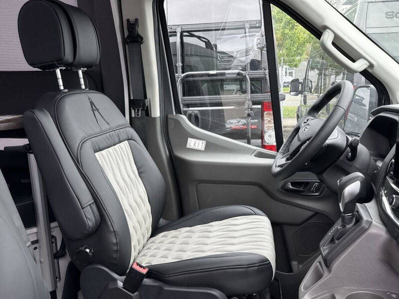 2024 Ford Transit