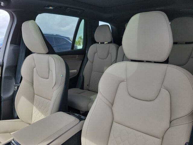 2026 Volvo XC90 B6 Plus 7P