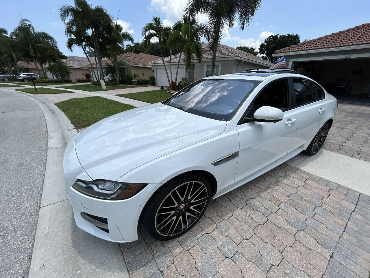 2016 Jaguar XF for sale at Amico Auto Sales in Margate, FL