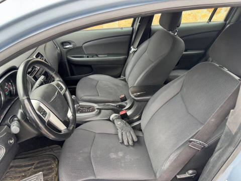 2013 Chrysler 200 Touring