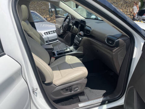 2020 Ford Explorer Platinum