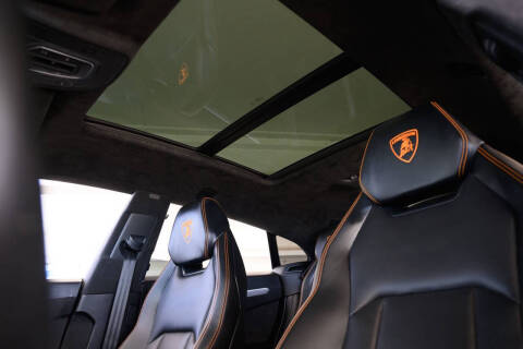 2019 Lamborghini Urus
