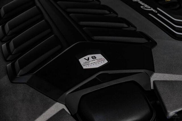 2022 Lamborghini Urus