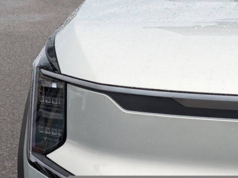 2024 Kia EV9 Light Long Range