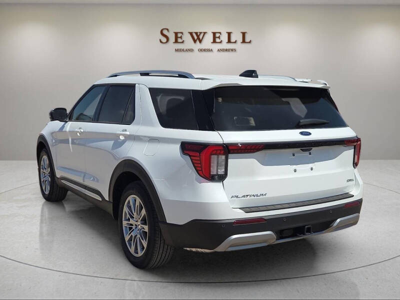 2026 Ford Explorer Platinum