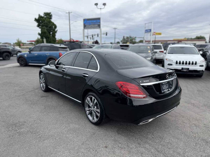 2016 Mercedes-Benz C-Class