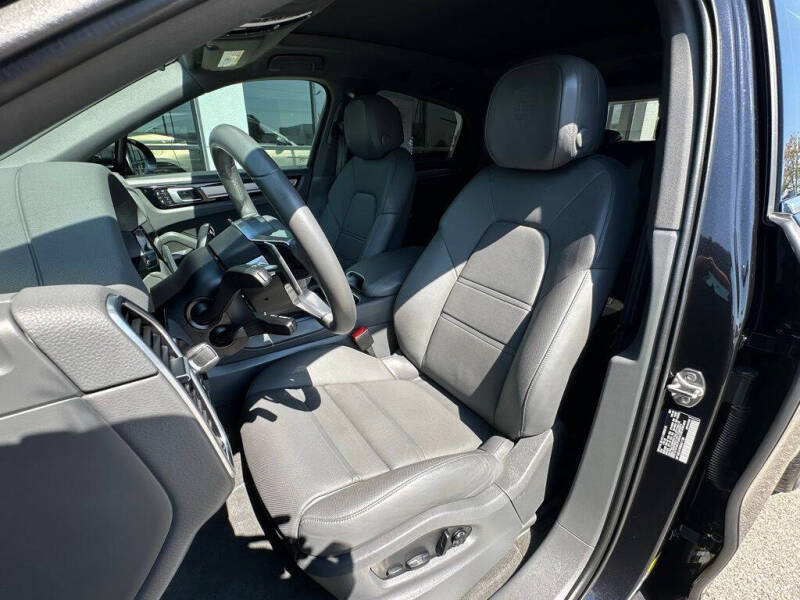 2022 Porsche Cayenne