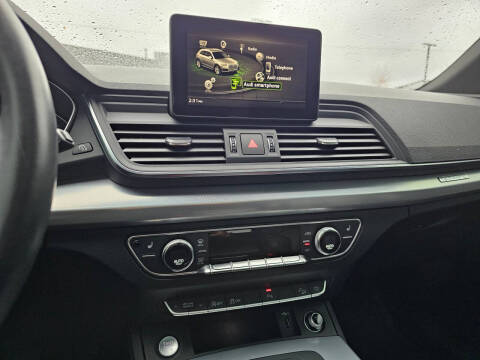 2020 Audi Q5 quattro Premium 45 TFSI