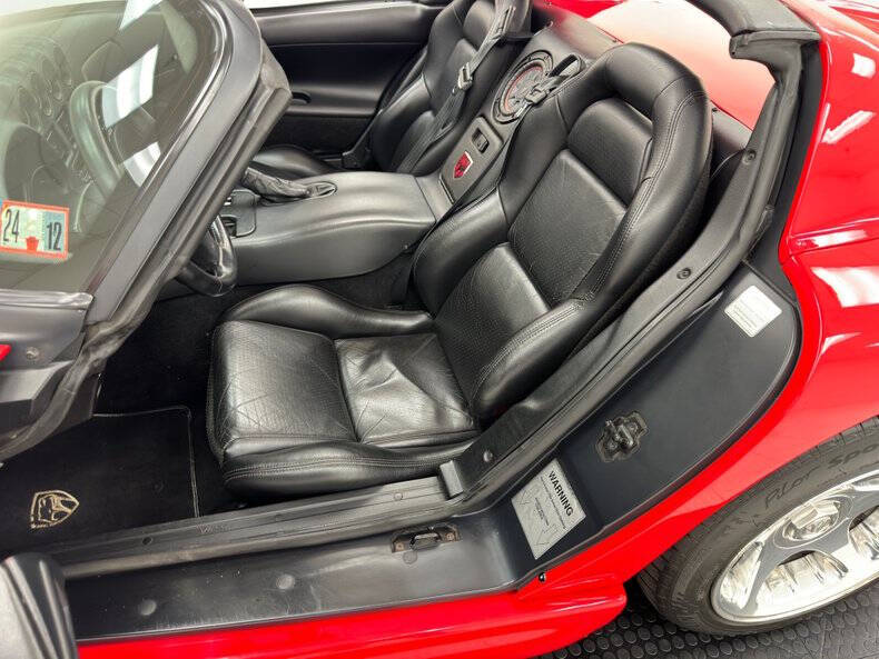 1998 Dodge Viper RT/10