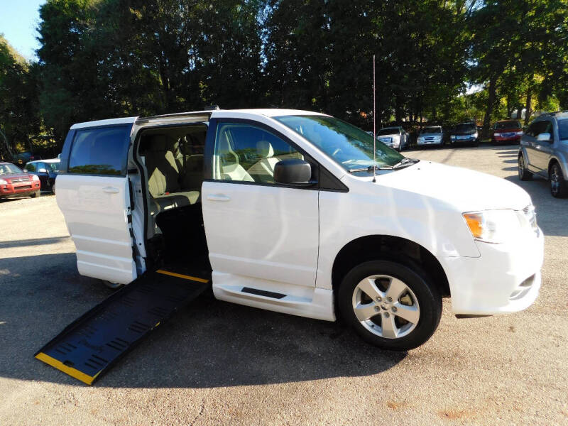 2018 Dodge Grand Caravan SE's photo