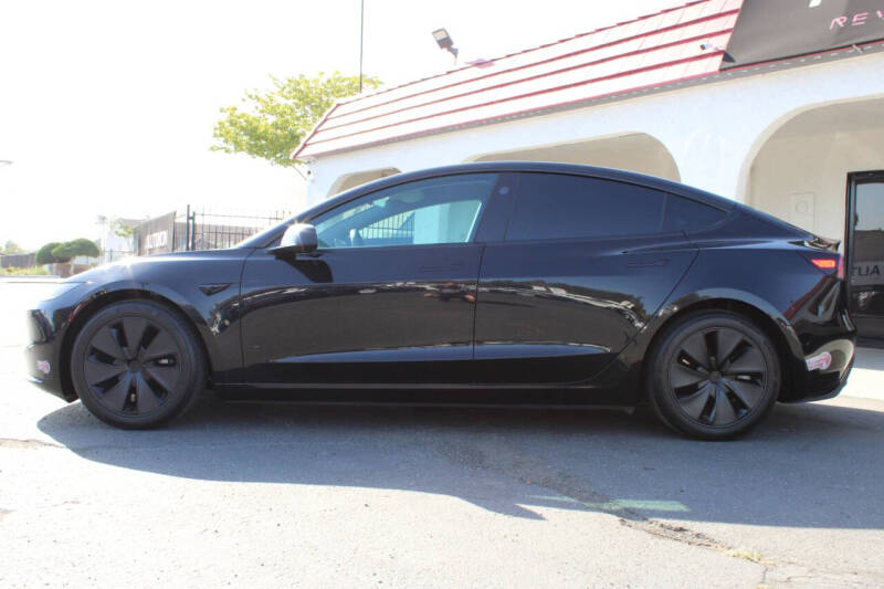 2024 Tesla Model 3 Long Range