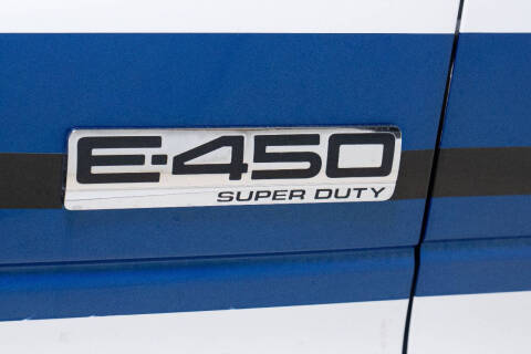 2010 Ford E-Series E-450 SD
