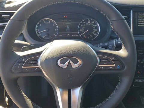 2025 Infiniti QX50 Luxe