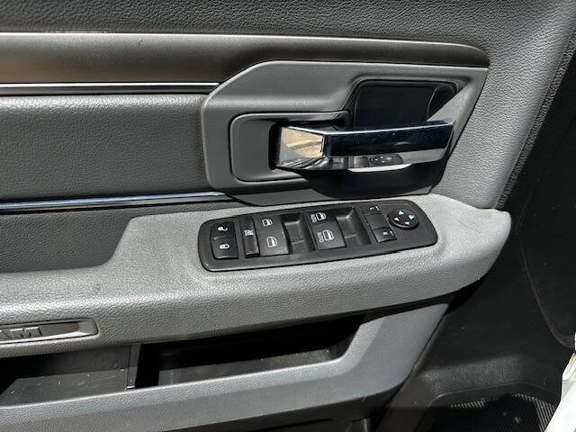 2019 RAM 1500 Classic SLT